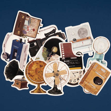 Retro Camera Post Card | بطاقات بريدية - By Fatma