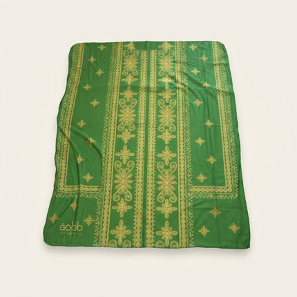 Thoub Al Nashl Blanket | برنوص ثوب النشل