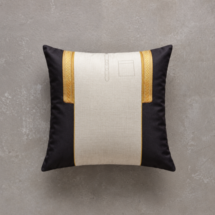 Bisht Pillow | مخدة البشت